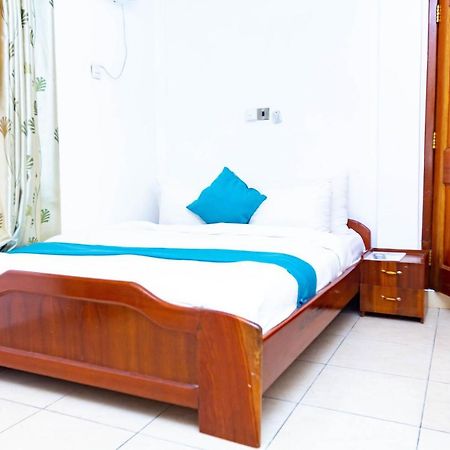 Sky Plus Hotel & Resort Ho Екстериор снимка