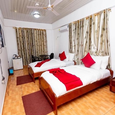Sky Plus Hotel & Resort Ho Екстериор снимка