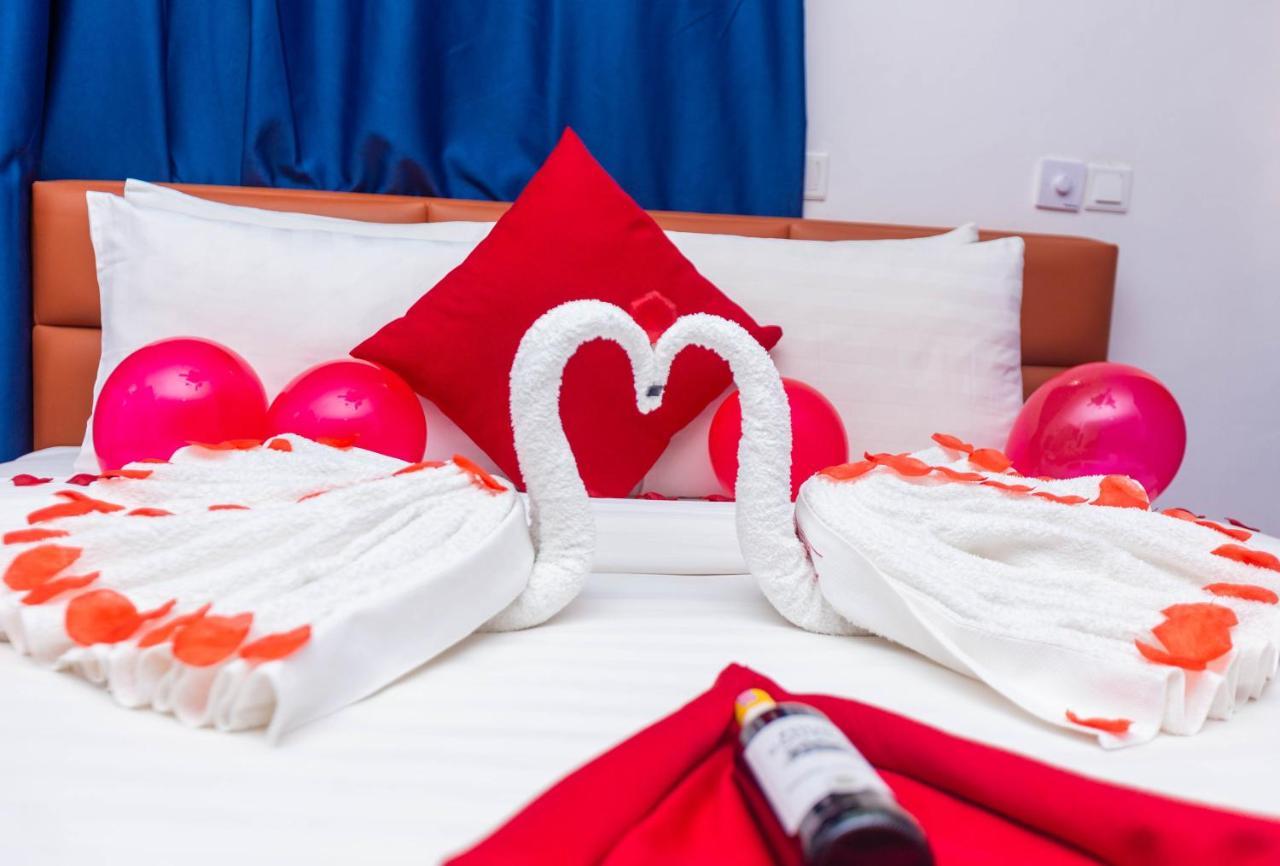 Sky Plus Hotel & Resort Ho Екстериор снимка
